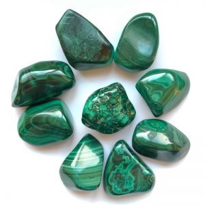 Discover the Spiritual Benefits of Malachite: Healing the Mind, Body, and Soul