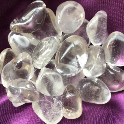 Clear Quartz Tumbles: Clarity