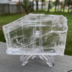 Selenite plate for clearing