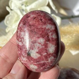 Red Thulite