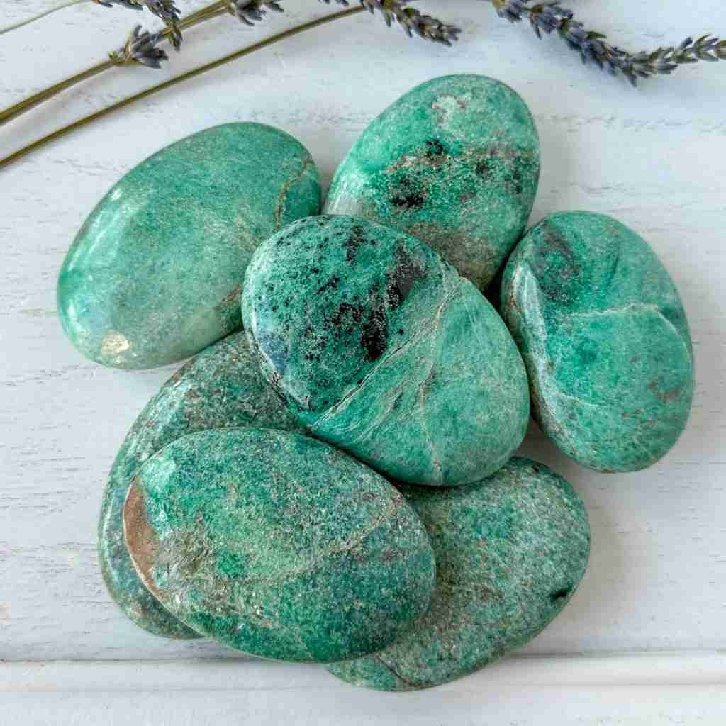green kyanite