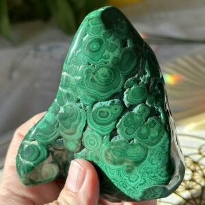 Malachite helps with emotional transformation, helping individuals to let go of negative patterns and emotions