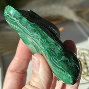 Malachite helps with emotional transformation, helping individuals to let go of negative patterns and emotions