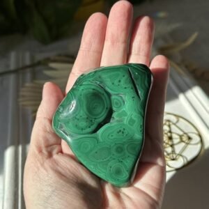 Malachite helps with emotional transformation, helping individuals to let go of negative patterns and emotions