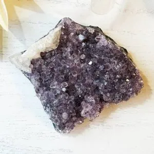 Amethyst encourages inner peace and spiritual awareness. It is known to fight addictive behavior. Aids in meditation and healing.