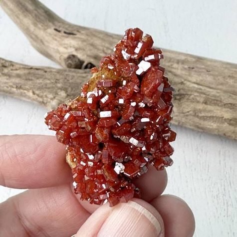 Ignite creativity and passion with vibrant Vanadinite from Morocco. Boost focus, energy, and motivation with this dynamic crystal. Perfect for artists and creators.