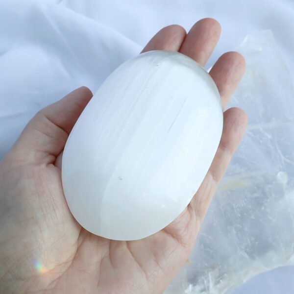 Ground & Glow Crystal Set. A crystal set for grounding, protection, and inner strength—featuring Tourmaline, Arfvedsonite, and Selenite