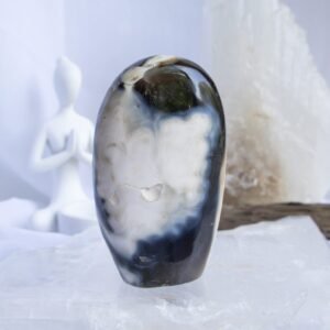 Soul Soother Crystal Set. A calming crystal set for emotional healing and softness—featuring Blue Rose Quartz, Angelite, and Orca Agate