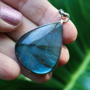 Labradorite Sterling Silver Pendant, a protective stone for intuition and inner magic